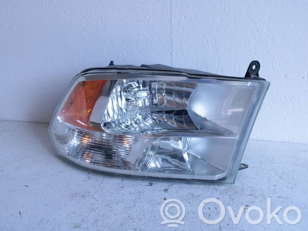Dodge RAM 1500 DS Headlight/headlamp 