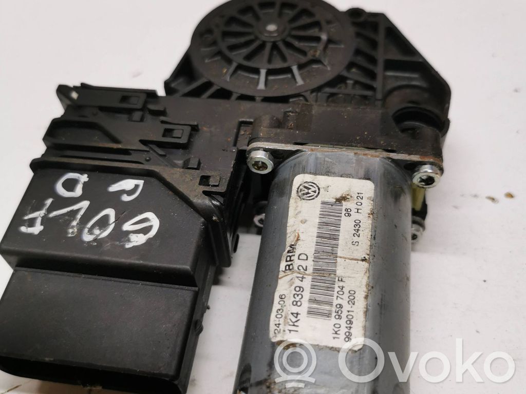 Volkswagen Golf V Silniczek podnoszenia szyby drzwi tylnych 