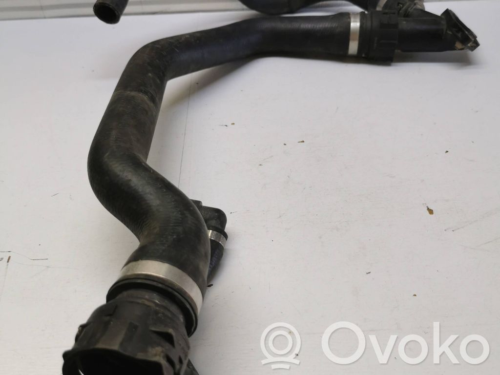 BMW 1 E81 E87 Engine coolant pipe/hose 