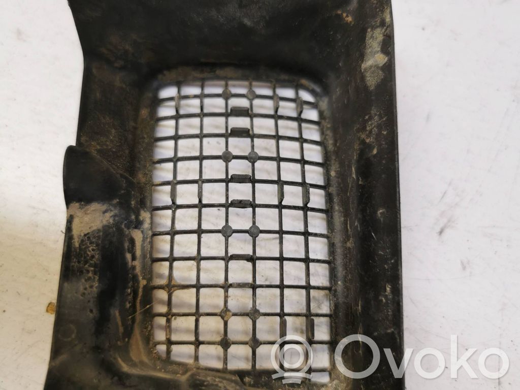 BMW 1 E81 E87 Air micro filter air duct channel part 