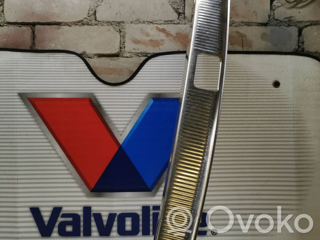 Audi A6 S6 C5 4B Protector del borde del maletero/compartimento de carga 