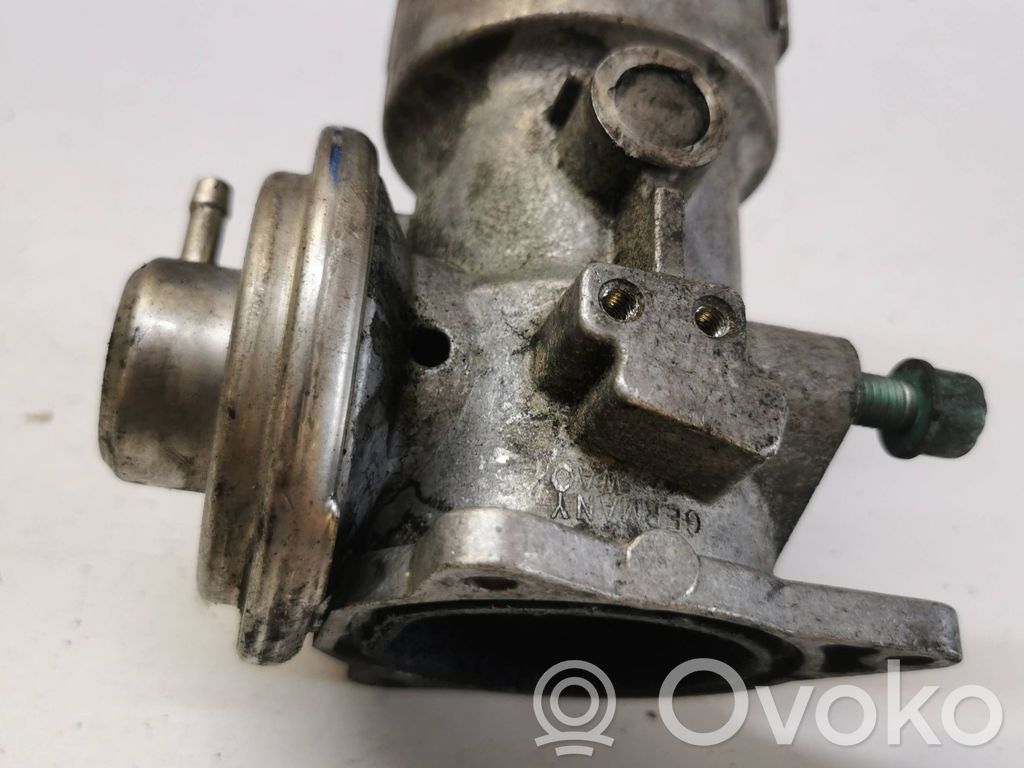 Volkswagen Touran I Válvula EGR 