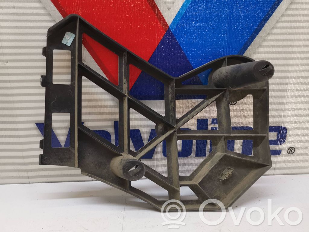 Peugeot 308 Uchwyt / Mocowanie zderzaka tylnego 