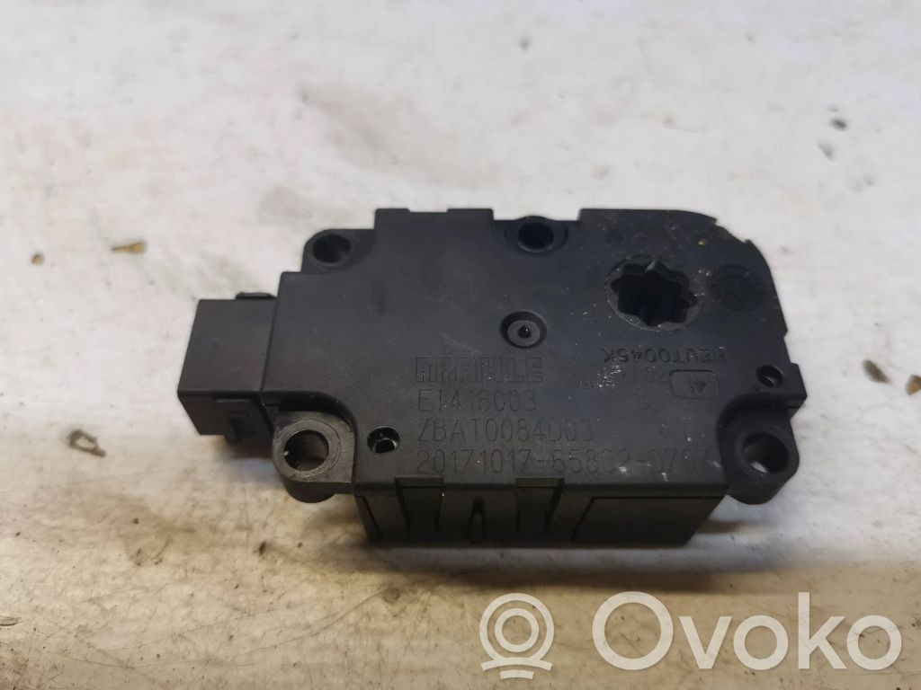 Audi A4 S4 B9 Silniczek nagrzewnicy 