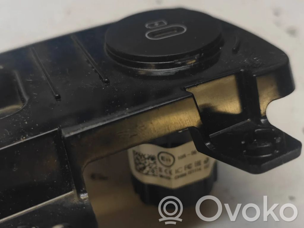 KIA EV6 Enchufe conector USB 