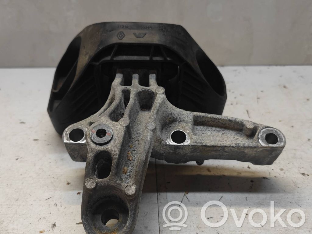 Renault Megane IV Engine mount bracket 