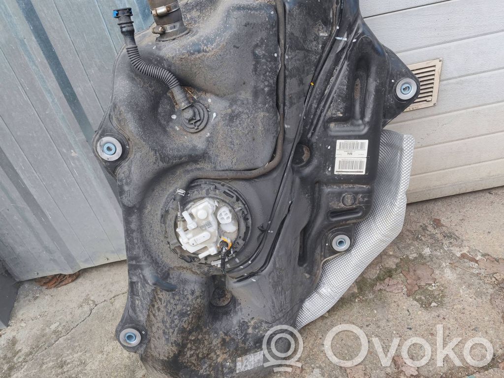 Toyota Corolla E210 E21 Degvielas tvertne 