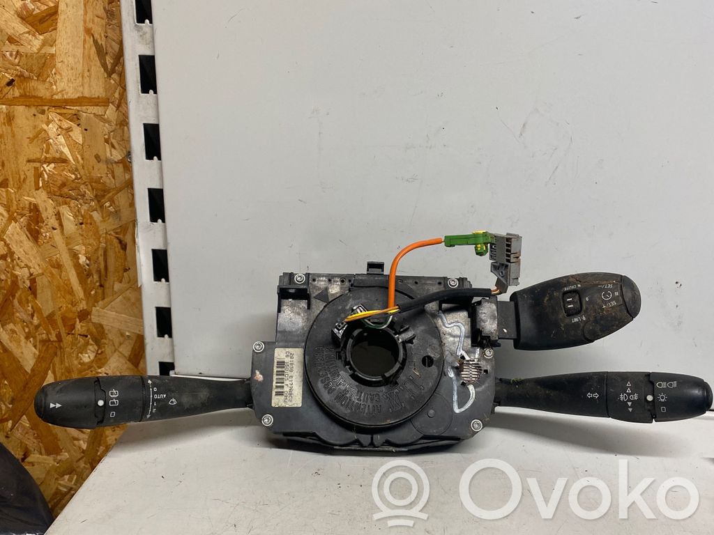 Peugeot 407 Multifunctional control switch/knob 