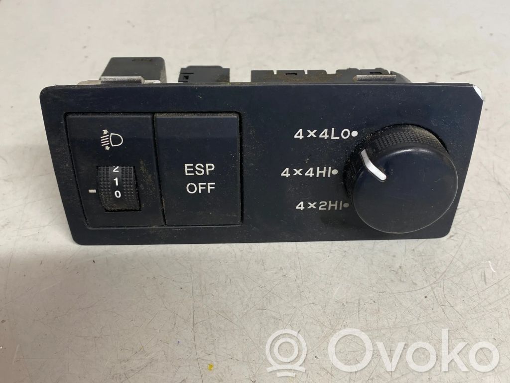 KIA Sorento Differential lock switch 
