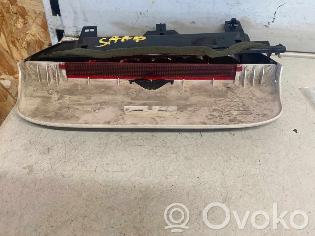 Saab 9-5 Third/center stoplight 