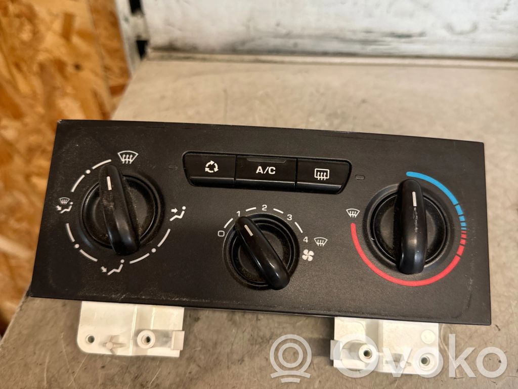 Climate control unit   G0799