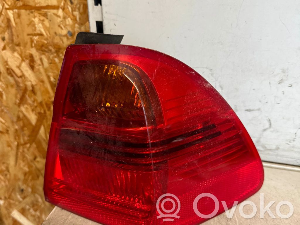 Rear/tail lights   7160062