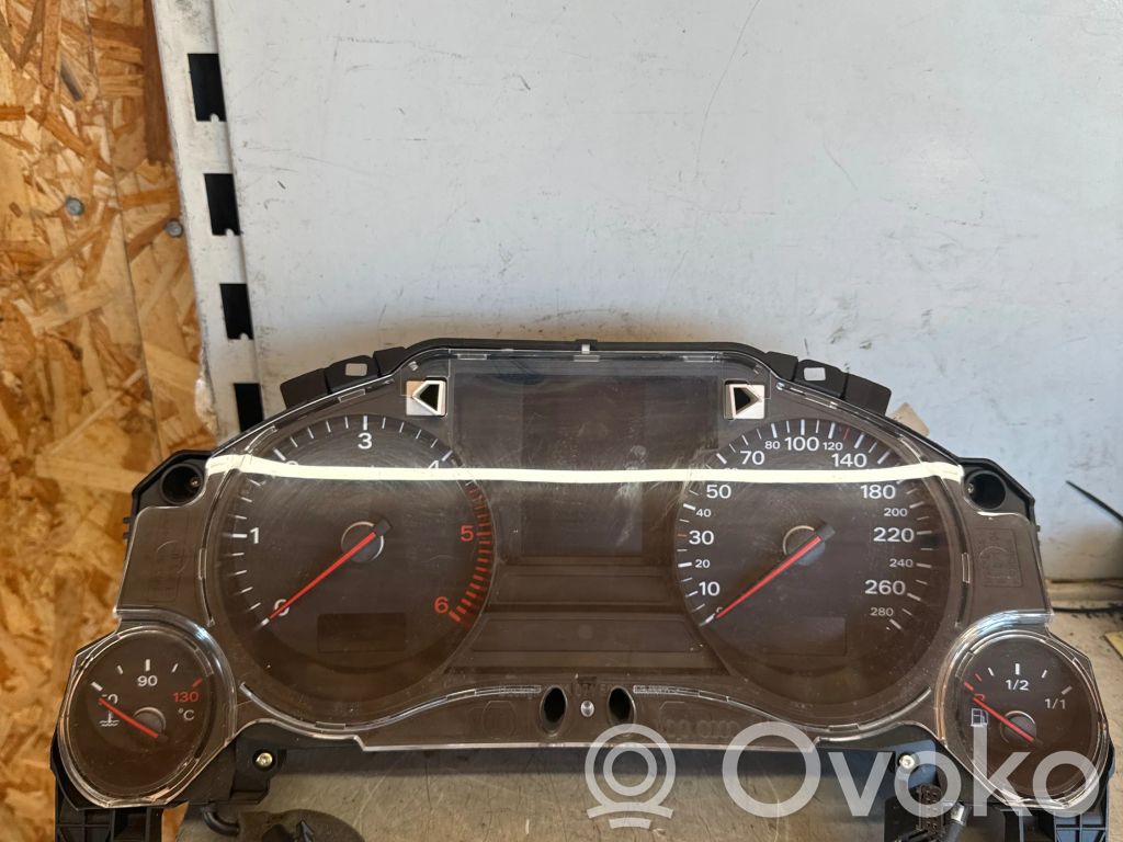 Audi A8 S8 D3 4E Speedometer (instrument cluster) 