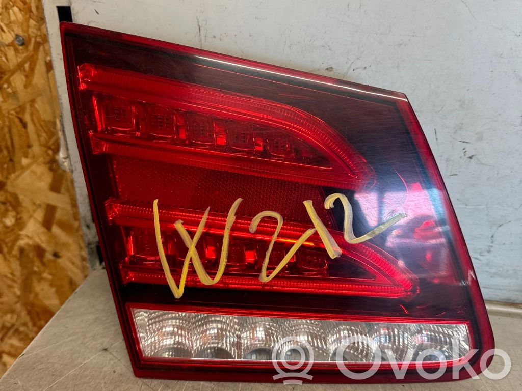 Mercedes-Benz E W212 Luci posteriori del portellone del bagagliaio 
