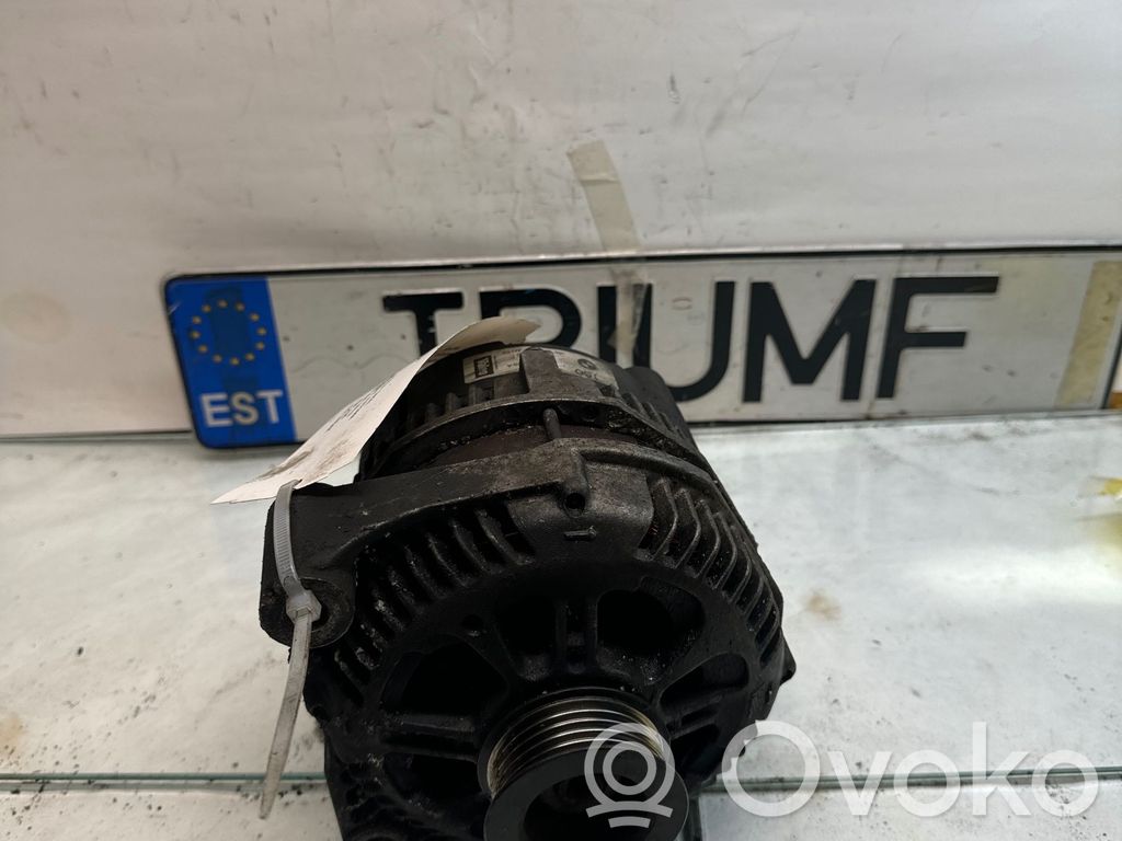BMW 5 E39 Ģenerators 