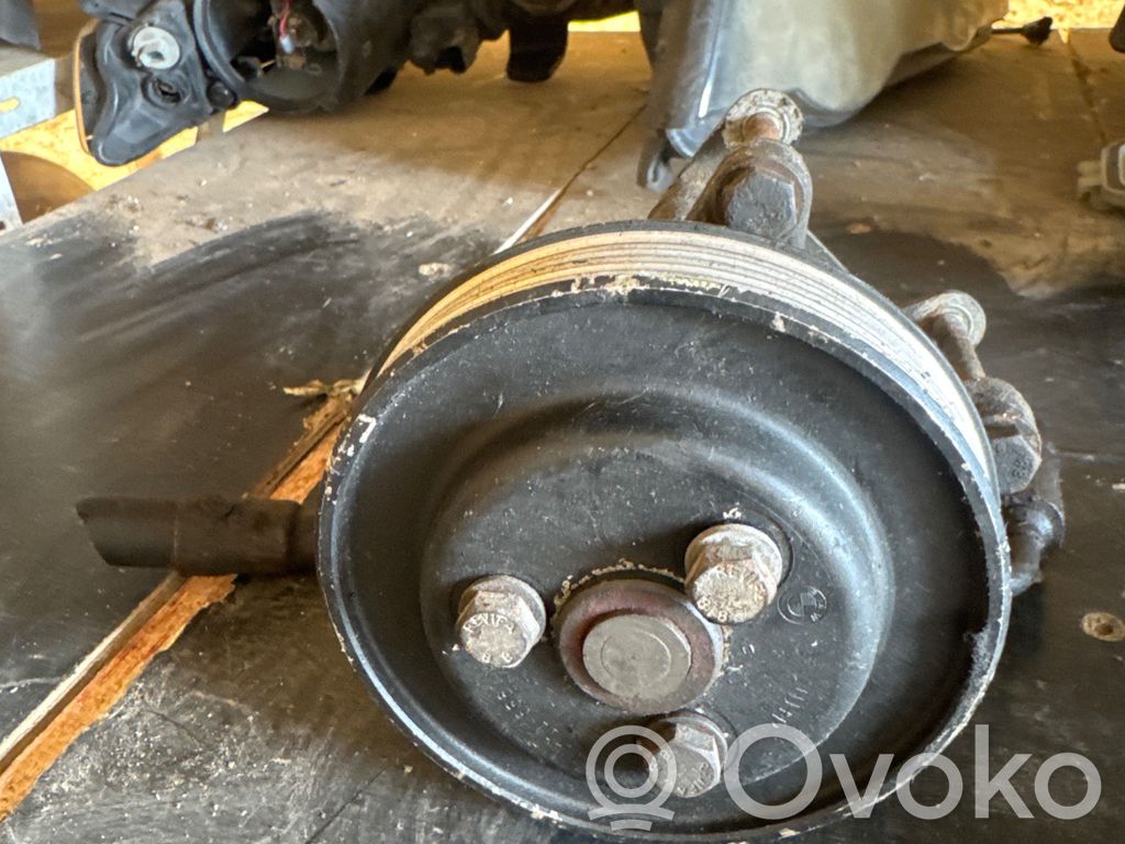 Power steering pump   61289BA,2106126,1141516