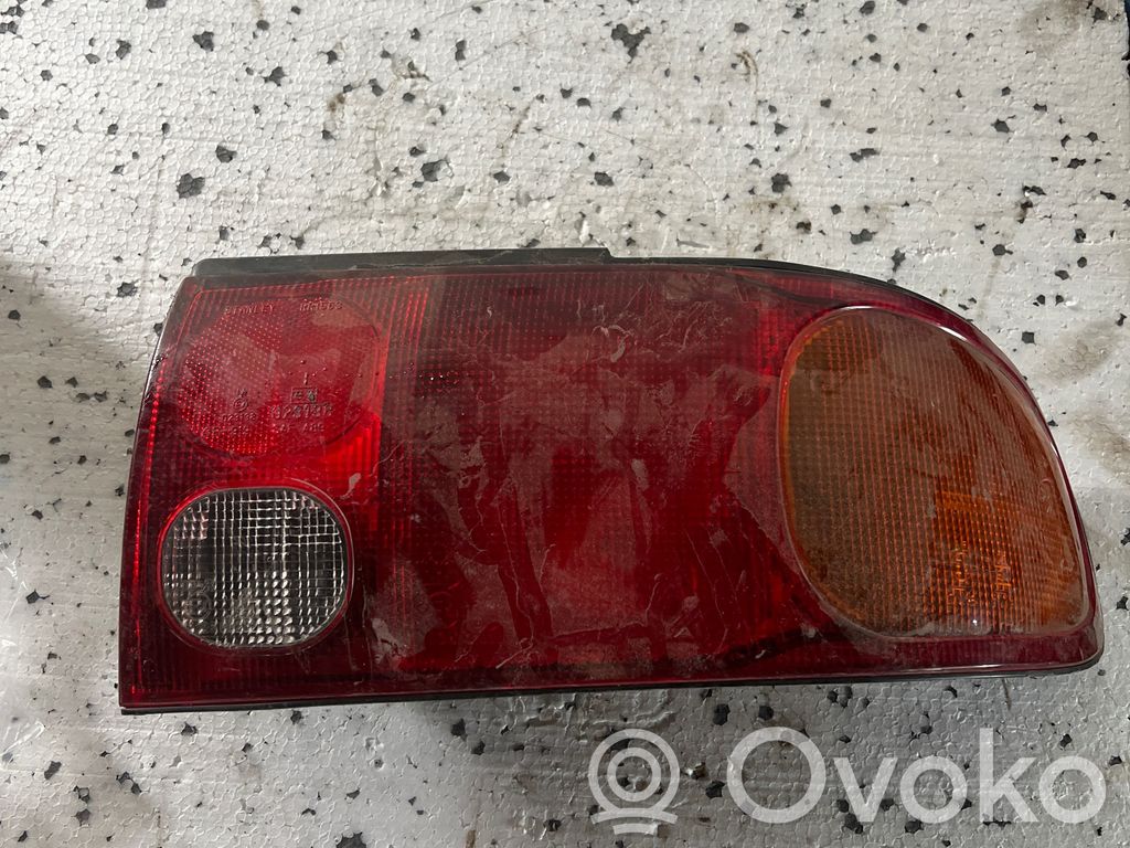 Mitsubishi Lancer Lampa tylna 