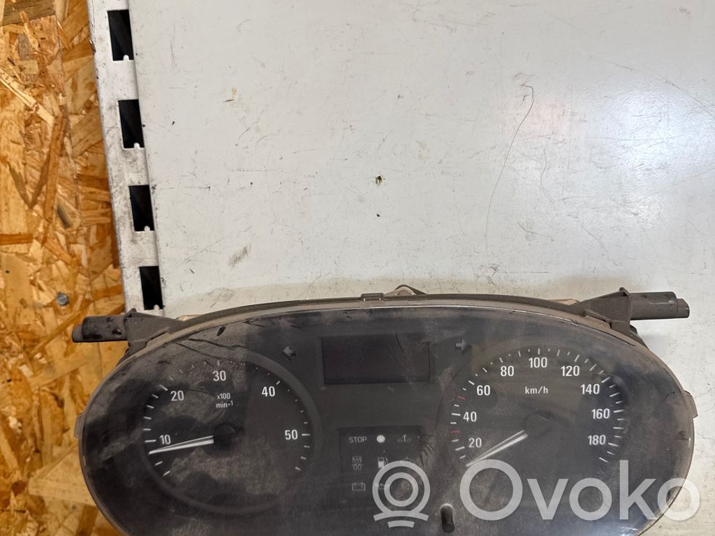 Opel Movano A Vitezometru (grup de instrumente) 
