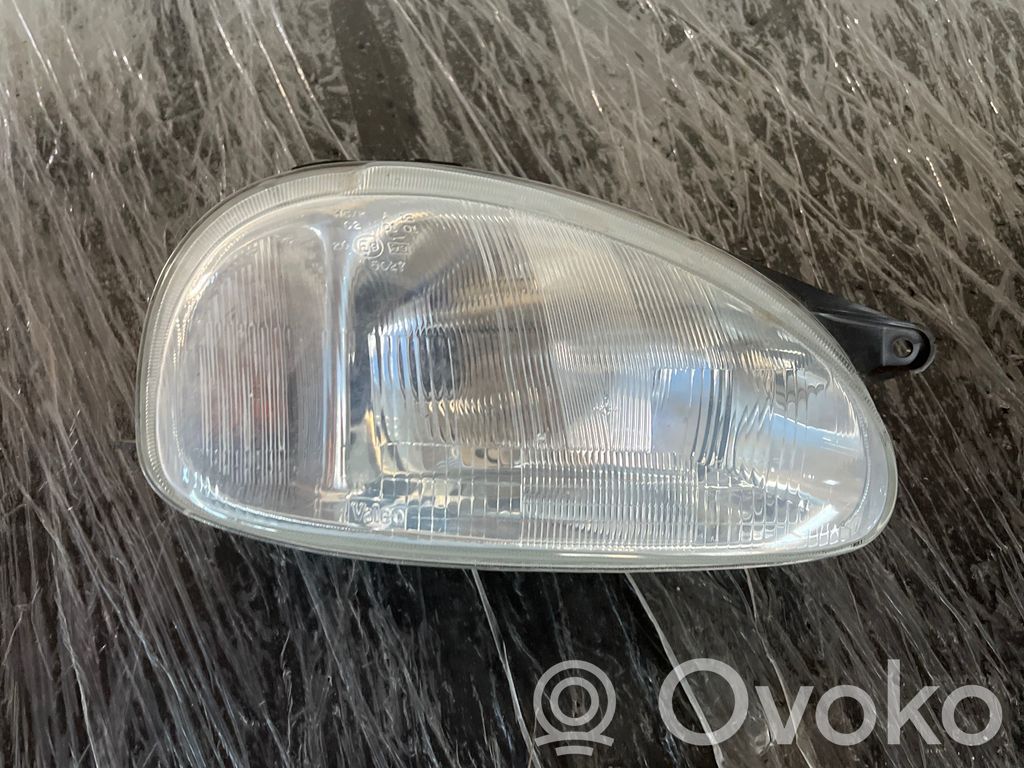 Opel Corsa B Scheinwerfer 
