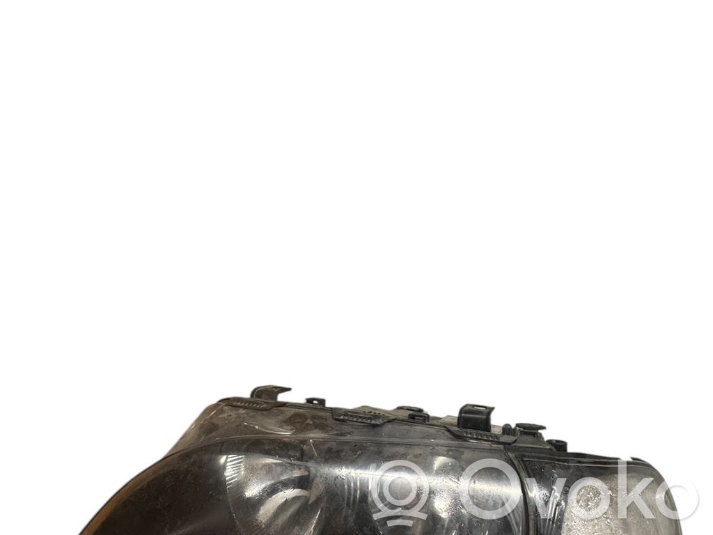 Scheinwerfer