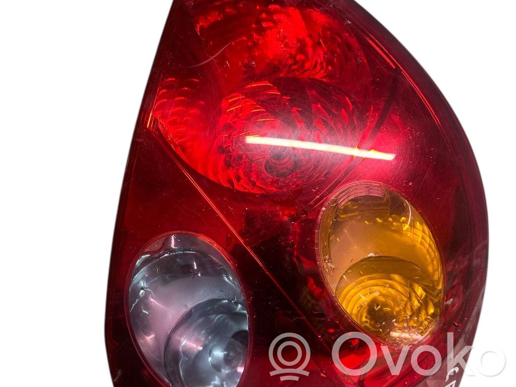 KIA Ceed Aizmugurējais lukturis virsbūvē 