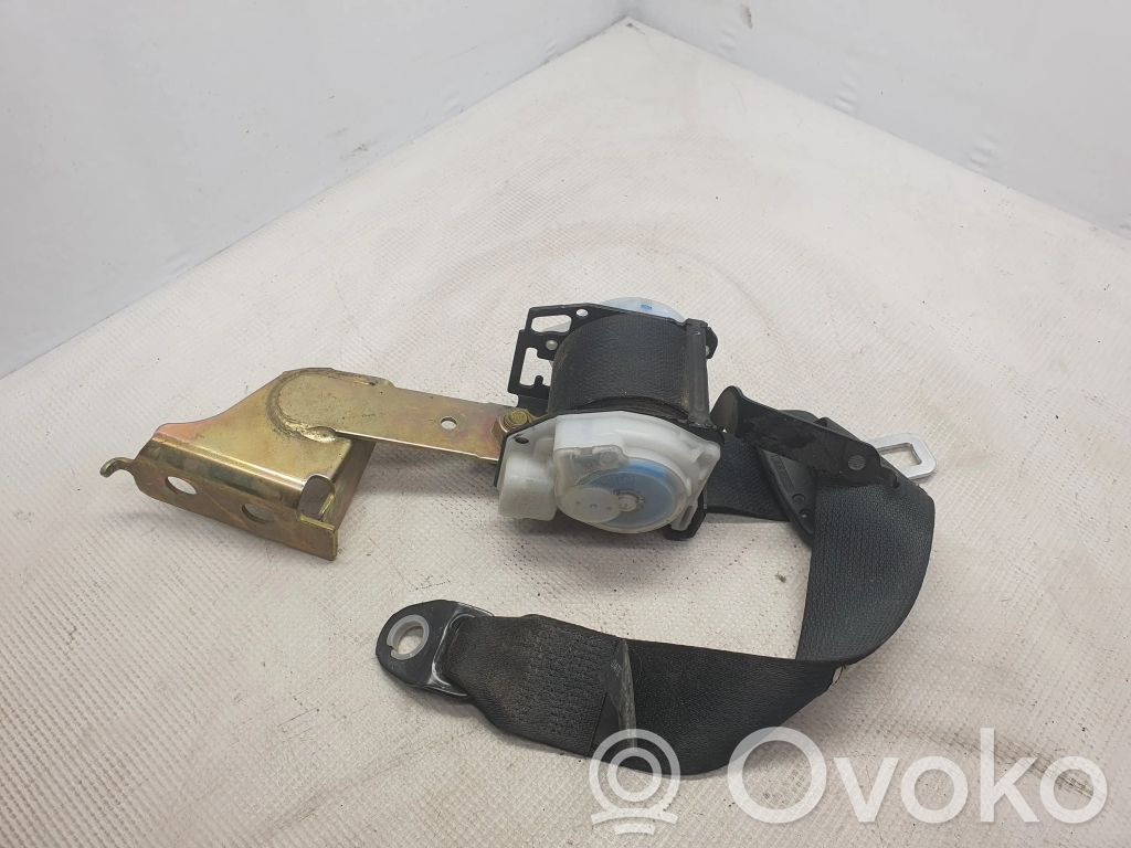 Toyota Avensis T250 Set centuri de siguranță 