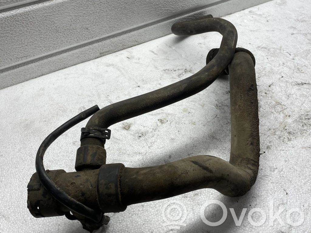 Engine coolant pipe/hose