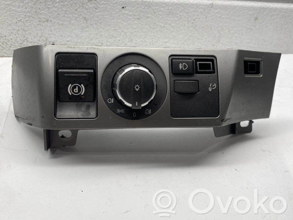 BMW 7 E65 E66 Lukturu slēdzis 