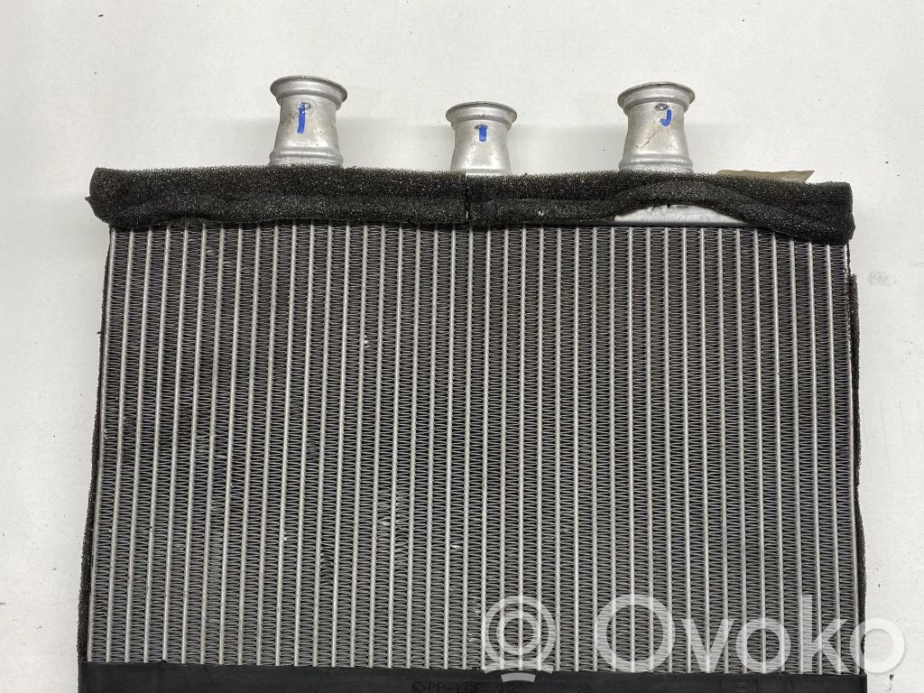BMW 7 E65 E66 Pečiuko radiatorius 