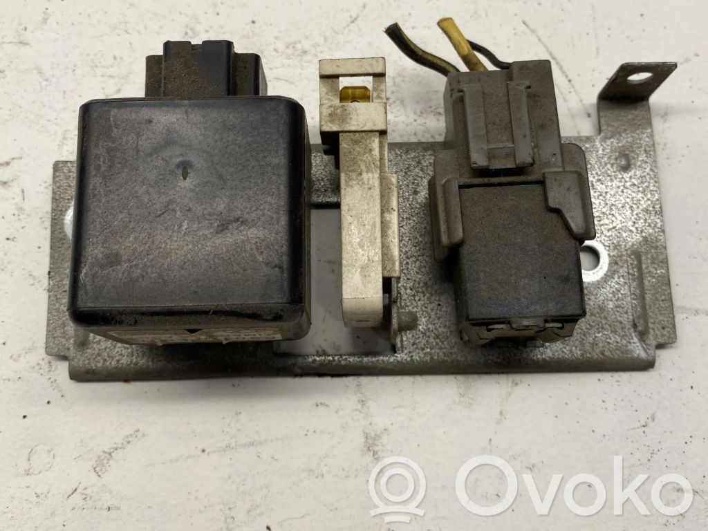 Subaru Impreza II Other relay 