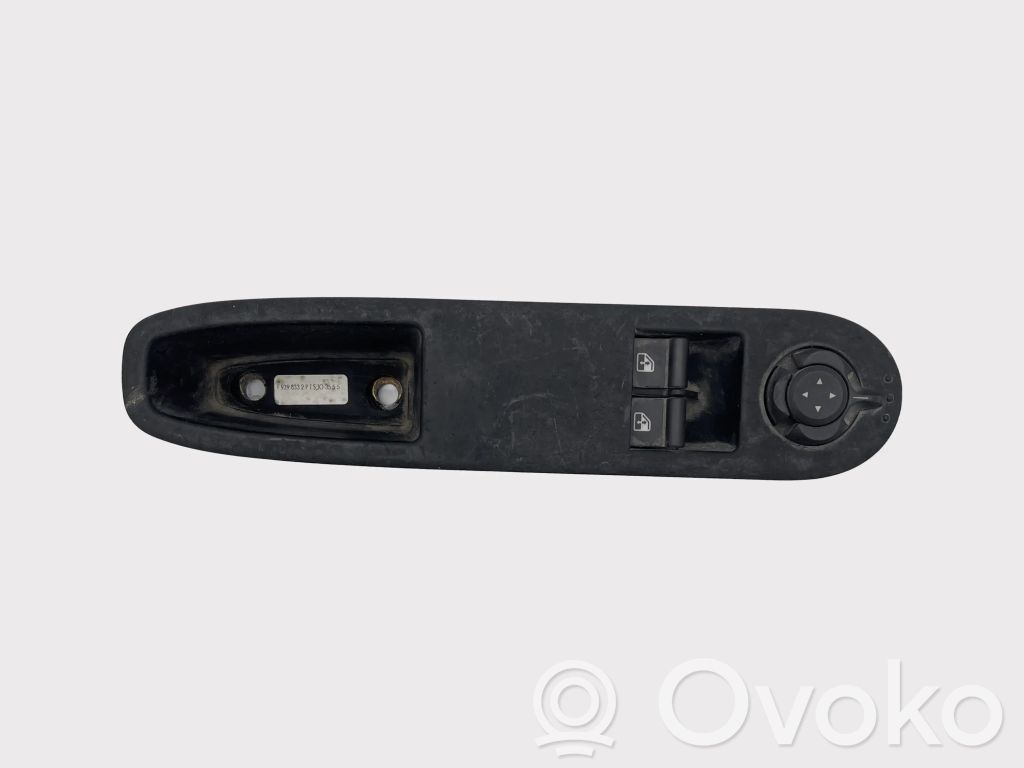 Electric window control switch   156054186,156080369,156078095,18PINS