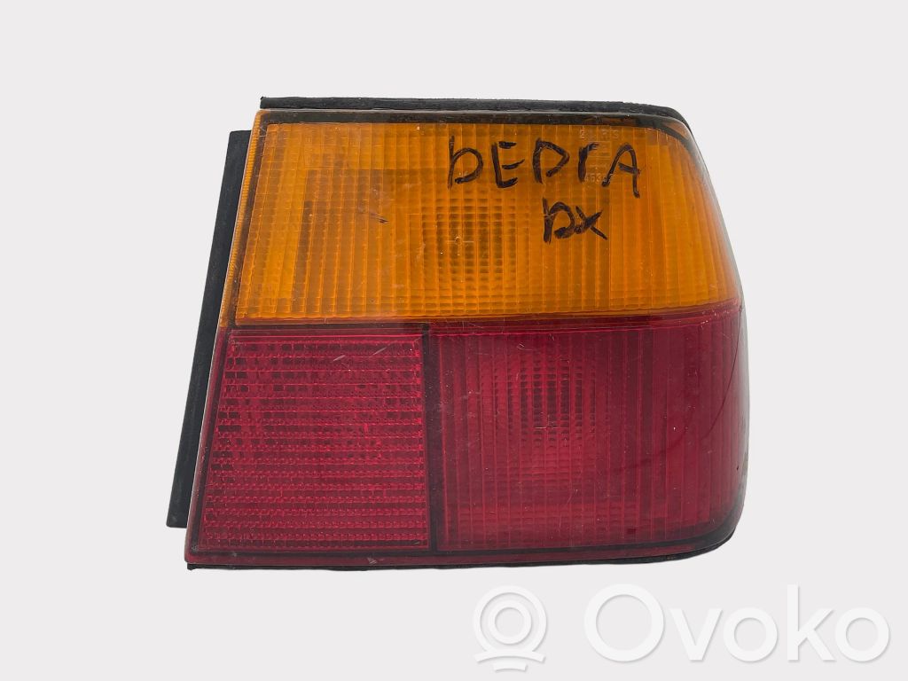 Lancia Dedra Aizmugurējais lukturis virsbūvē 