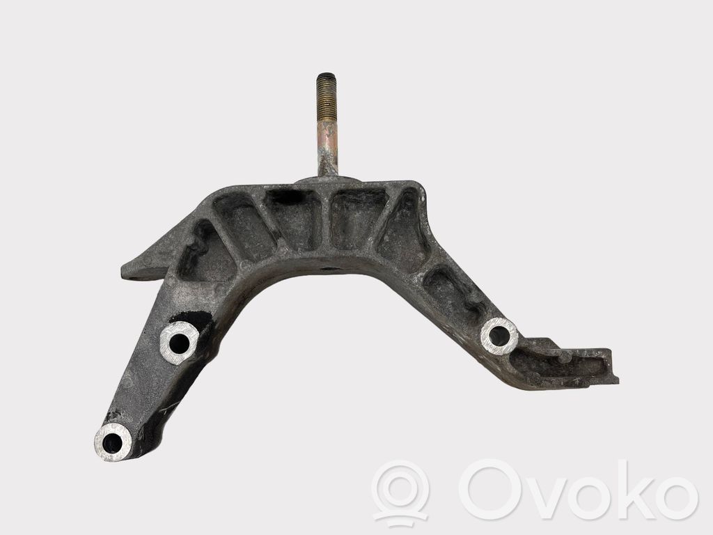 Lancia Musa Gearbox mounting bracket 