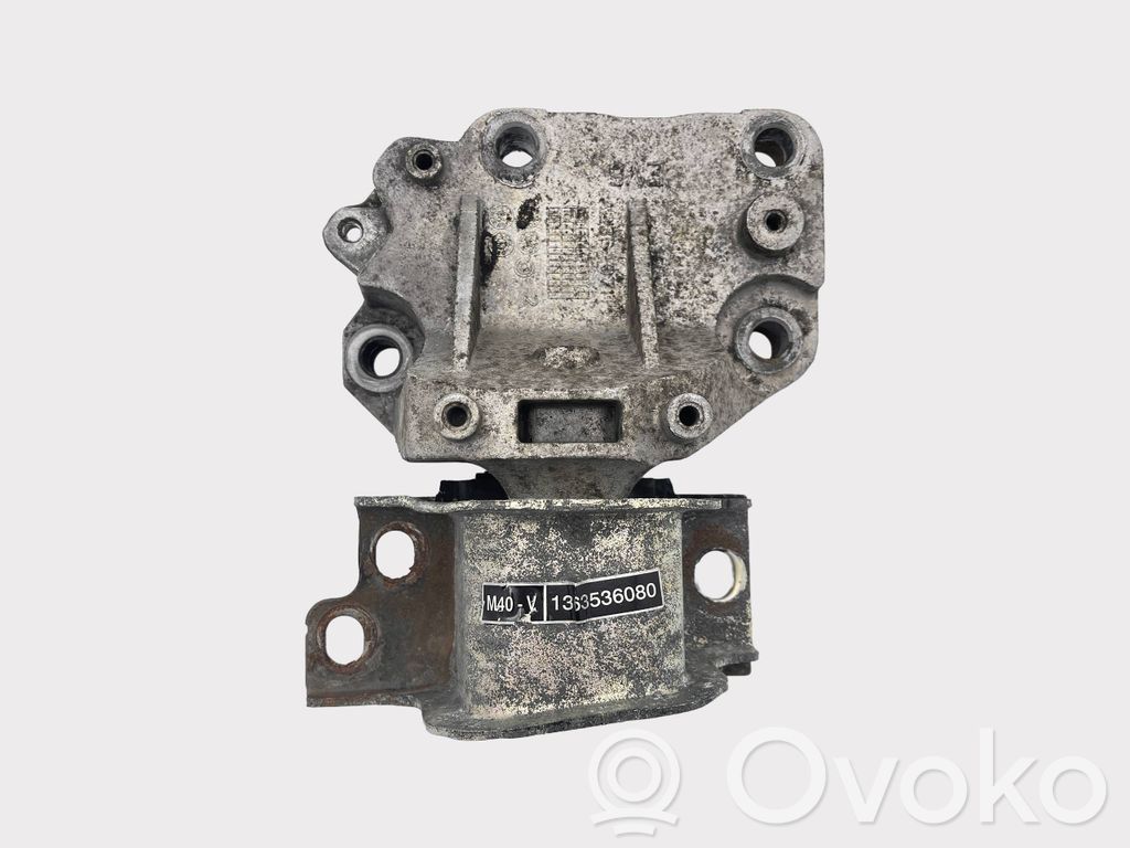 Engine mount bracket   1363536080