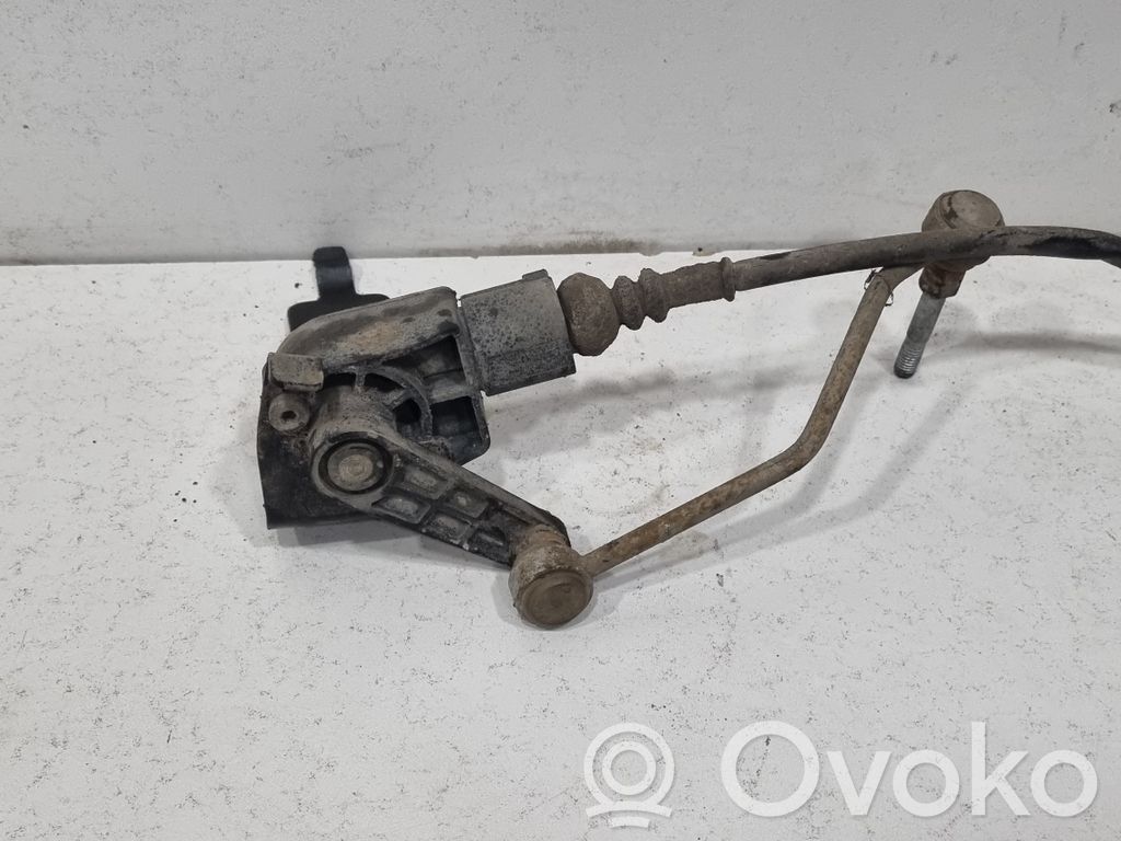 Headlight/headlamp level sensor