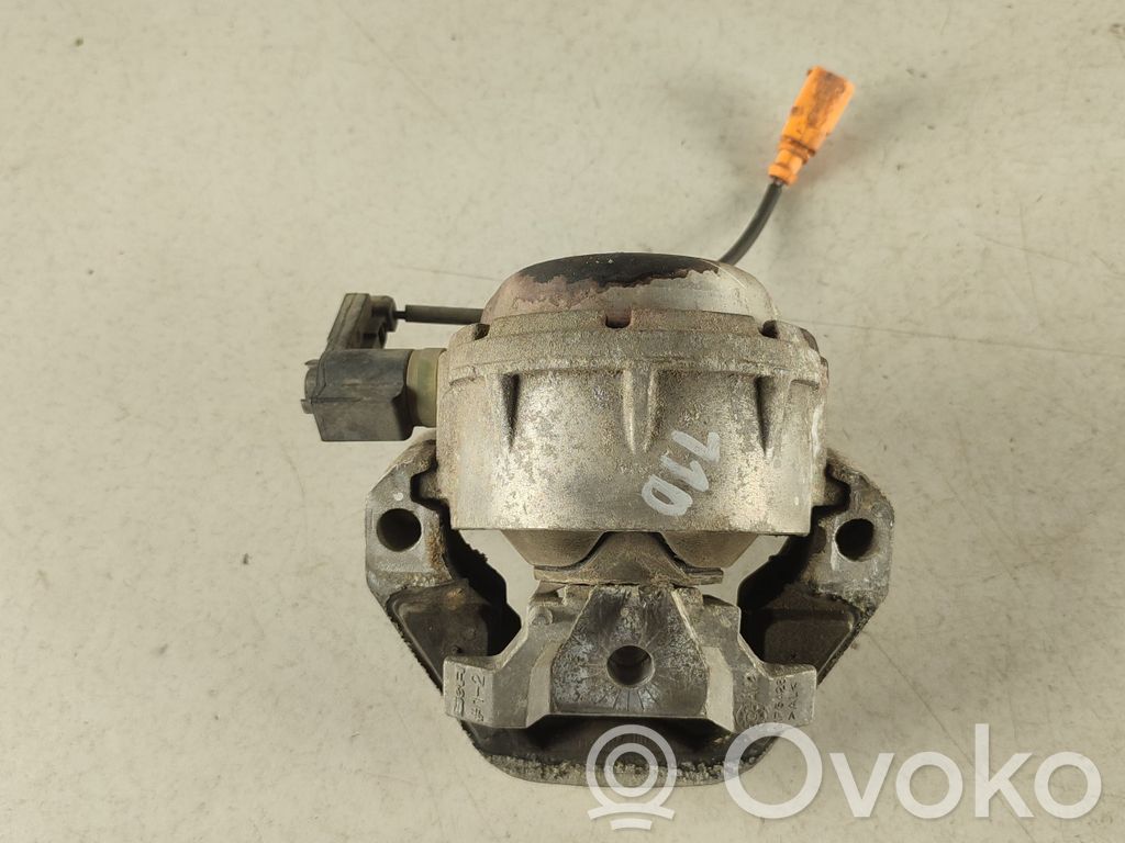 Audi A6 S6 C7 4G Engine mount bracket 