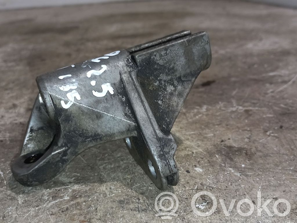 Audi A4 S4 B6 8E 8H Generator/alternator bracket 