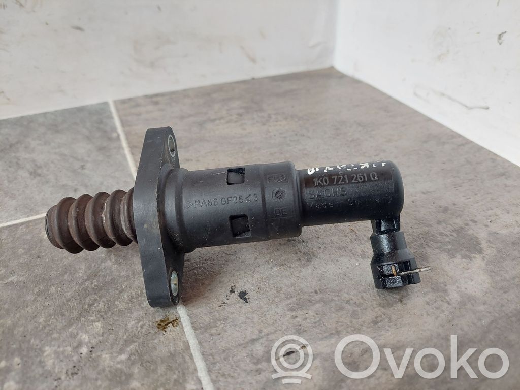 Skoda Octavia Mk2 (1Z) Cilindro de embrague hidráulico 