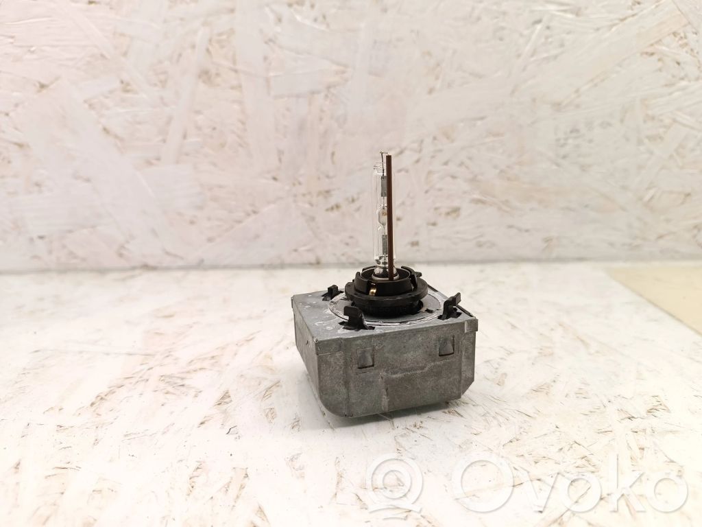 Audi A6 S6 C6 4F Xenon bulb 