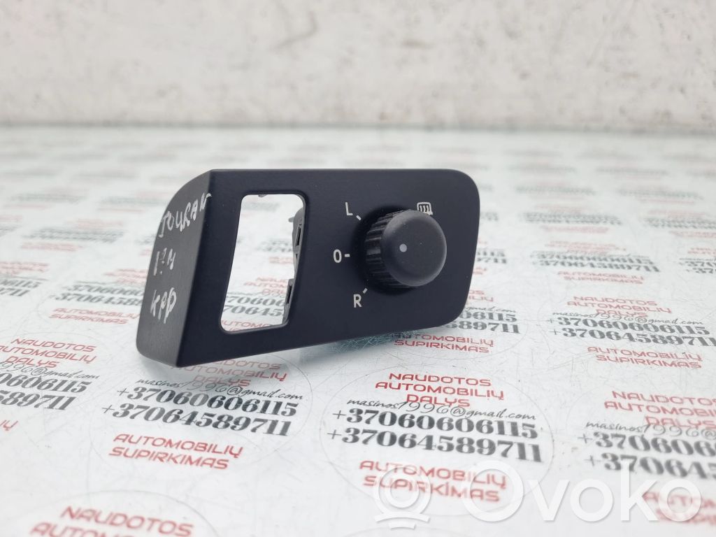 Volkswagen Touran II Wing mirror switch 