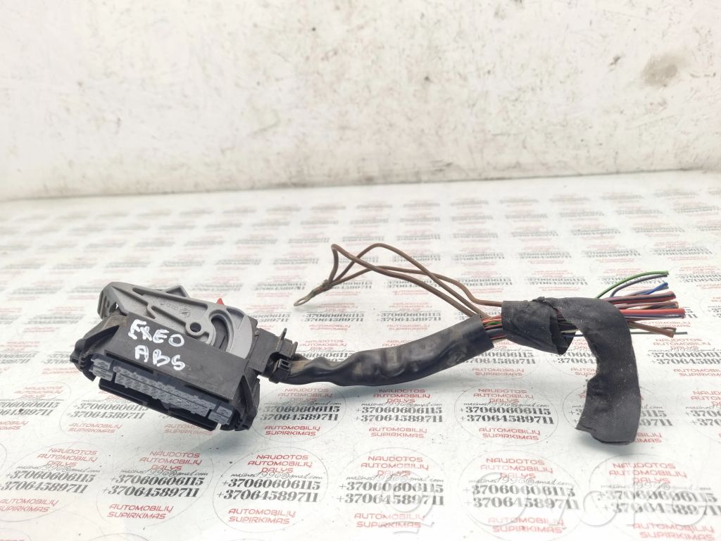 Seat Exeo (3R) ABS module connector plug 