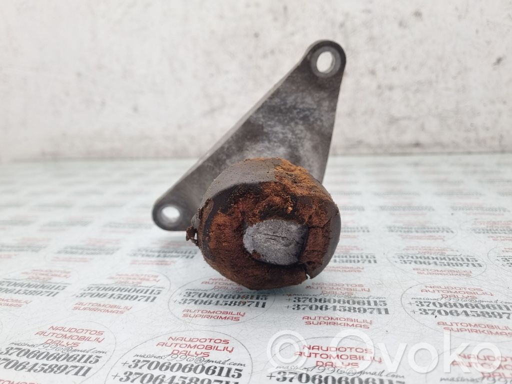 Audi A6 S6 C6 4F Engine mounting bracket 