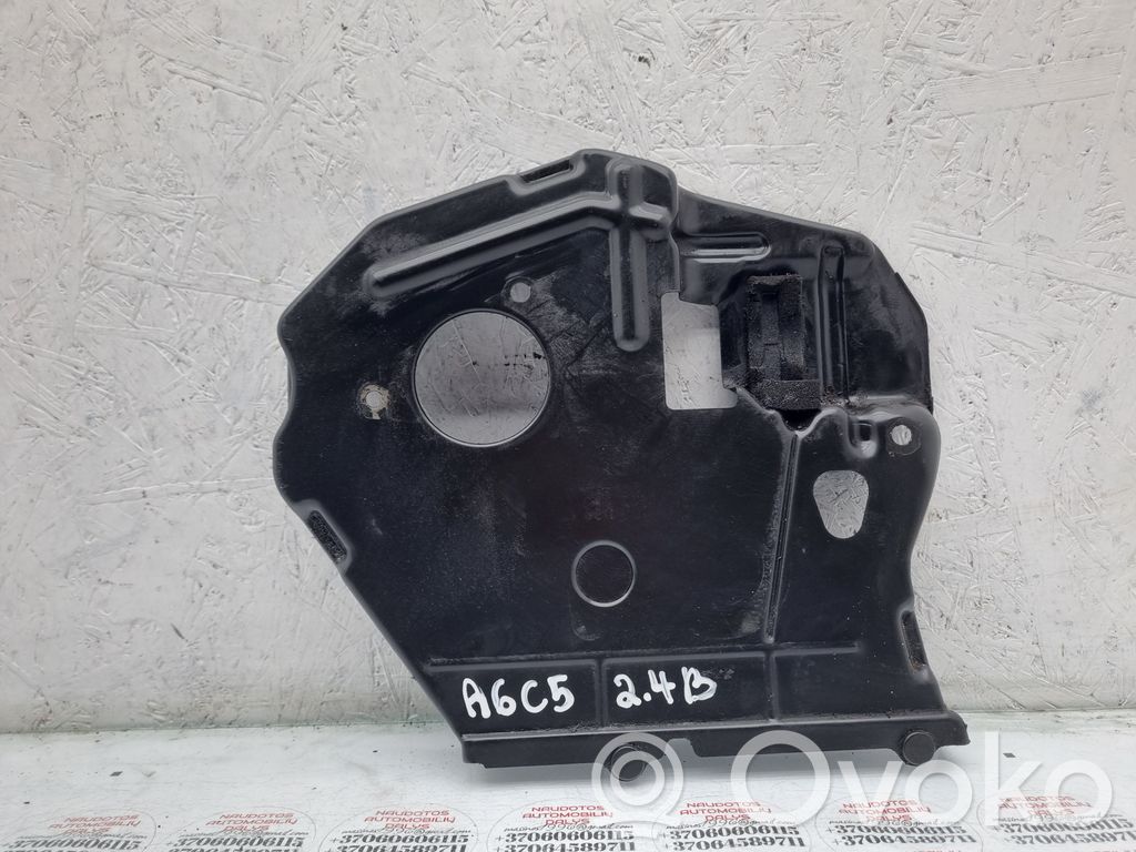 Audi A6 S6 C5 4B Osłona paska / łańcucha rozrządu 