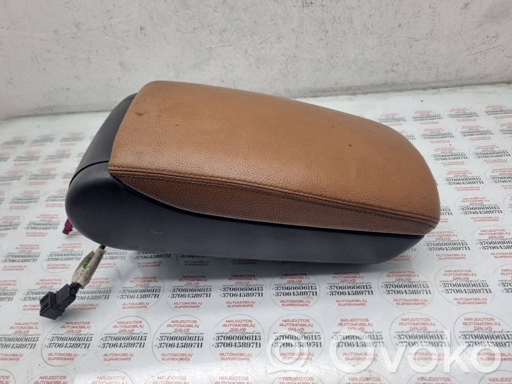 Audi A6 S6 C6 4F Reposabrazos 