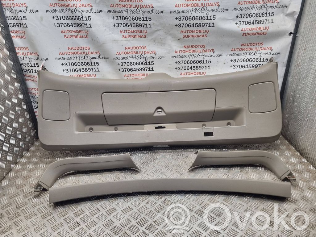 Audi Q7 4L Rivestimento portellone 