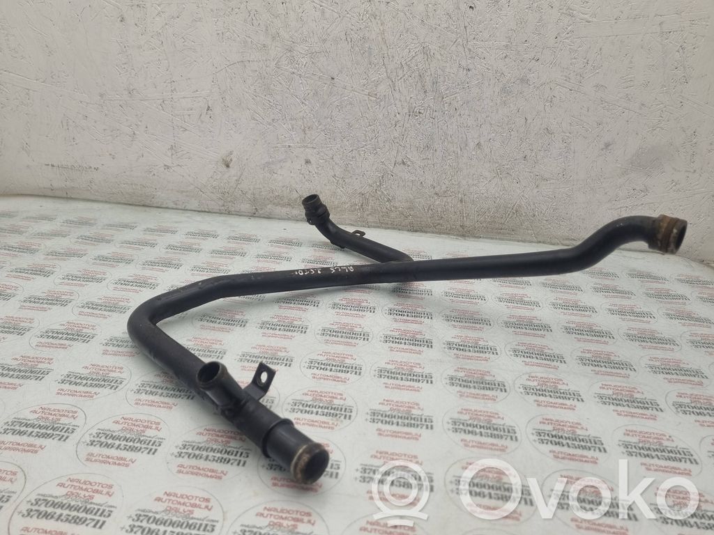 Audi A6 S6 C5 4B Engine coolant pipe/hose 