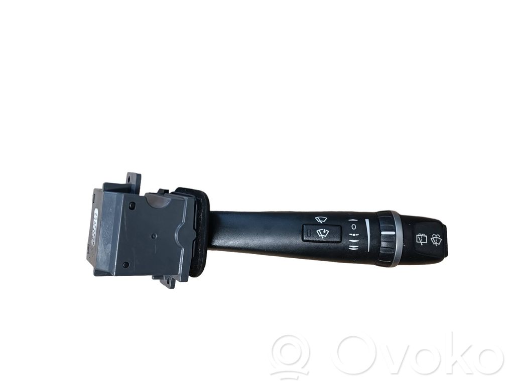 Volvo XC70 Palanca de control del limpiaparabrisas 