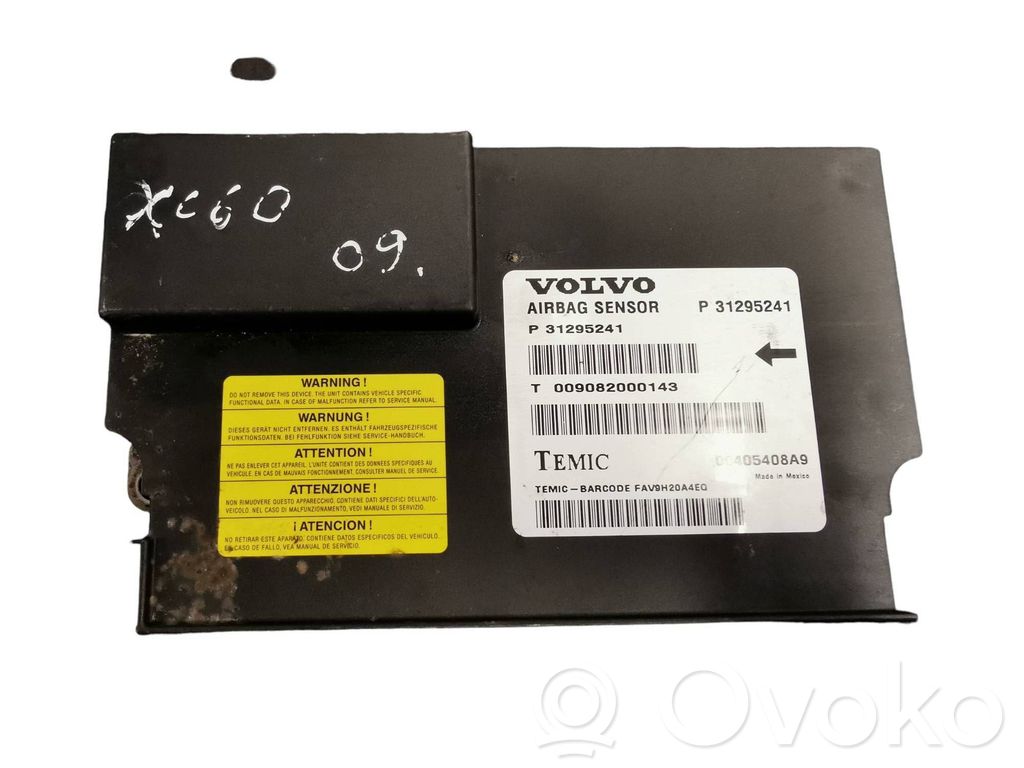 Volvo XC60 Oro pagalvių valdymo blokas 