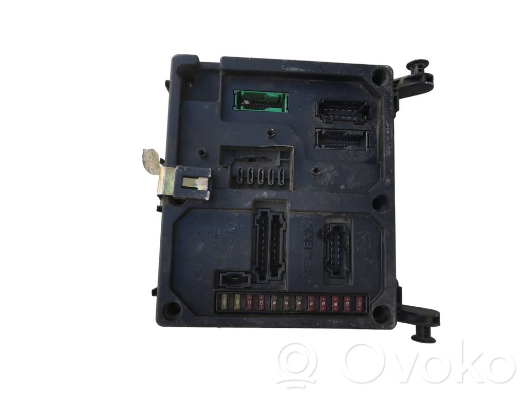 Volkswagen Sharan Fuse module 