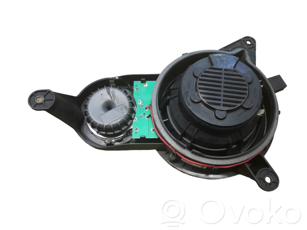 Volvo XC90 Front door high frequency speaker 